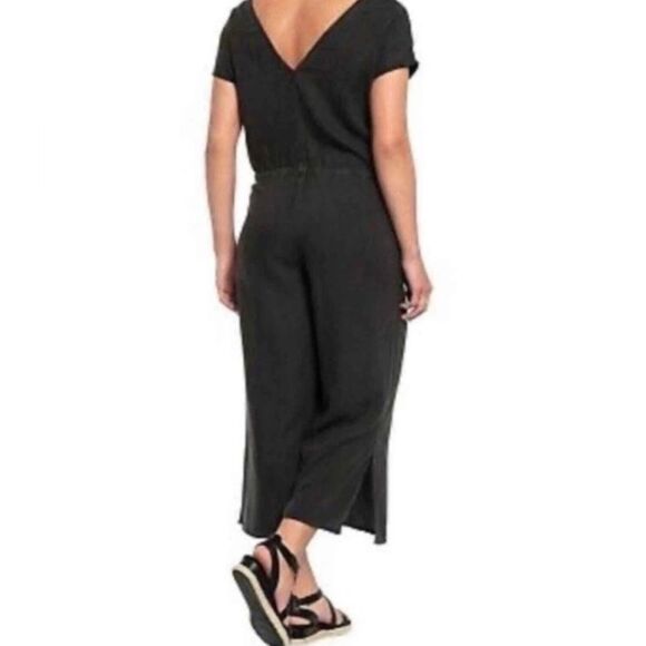 Cloth & Stone Black 100% Linen Short Sleeve Jumpsuit Size Medium Style C6239 - Picture 2 of 12